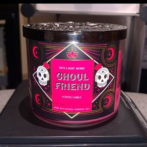 Bath & Body Works Ghoul Friend 3 Wick Candle